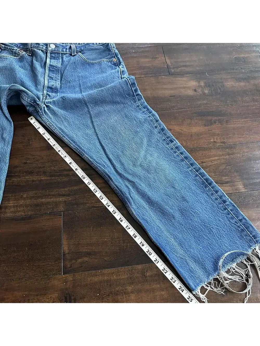Levis 501 Vintage 90s Straight Leg XX Capri Jeans 36x34 Light Wash Act 32x25